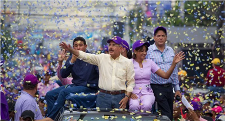 Danilo Medina, un economista y químico de 64 años, supera el 51,2% de sufragios que obtuvo en 2012.n Maria Isabel Sánchez / AFP