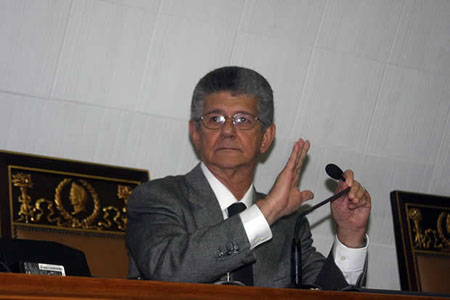 El presidente de la Asamblea Nacional, Henry Ramos Allup propuso al gobierno de Nicolás Maduro realizar una evaluación de la gestión de la AN, el Tribunal Supremo de Justicia y del Poder Ejecutivo