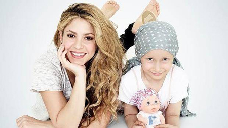 Shakira, confirmó que diseñó una nueva colección de “Baby Pelones” con la fundación española Juegaterapia.