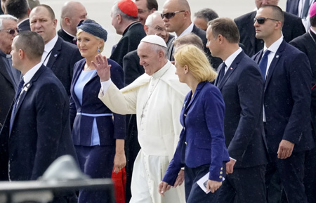 El papa, que prefiere las periferias del mundo, permanecerá cinco días en Cracovia, la diócesis que el cardenal Karol Wojtyla dirigió antes de convertirse en Juan Pablo II.JOE KLAMAR / AFP