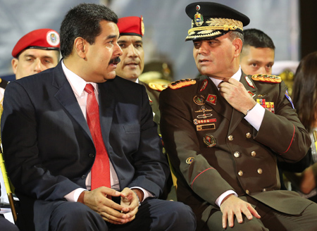 “Por más de década y media, los venezolanos hemos sido sometidos a un interminable soliloquio generado desde el poder...”AP / Ariana Cubillos