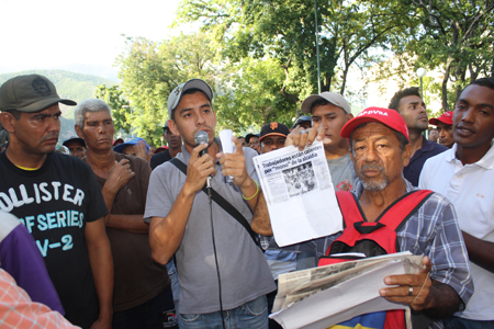 Grupo de trabajadores que protestó la semana pasada y solicitan el pago de deudas laborales.