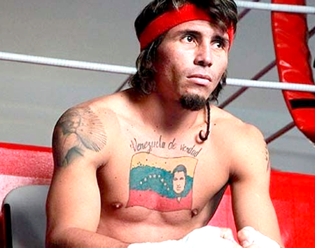 El actor de cine y teatro, Alexander Leterni, modificó totalmente su apariencia para poder parecerse al boxeador venezolano