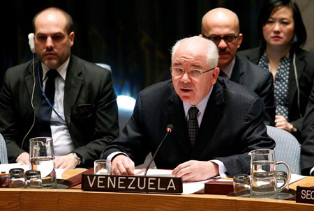 “Va a hacer mucha falta el trabajo del secretario general para hacer que las Naciones Unidas ayuden a los países que tienen mayores problemas”, dijo Rafael Ramírez.