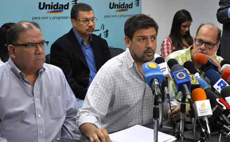 Carlos Ocariz informó que que otro de los objetivos que planteará el sector opositor se refiere al vencimiento del periodo de dos rectores del CNE.NEWS FLASH / JC