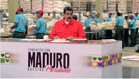"Hay que seguir defendiendo la columna del empleo y del salario (...) El ajuste es correspondiente en todas las escalas, como lo hacemos siempre, porque es un sistema establecido", afirmó el presidente Maduro.PRENSA PRESIDENCIAL