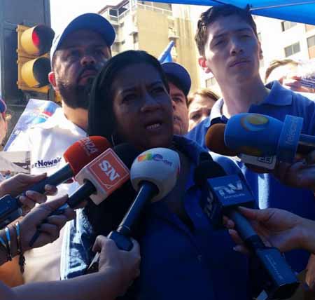 La edil petareña pide rectificación al gobierno del presidente Maduro