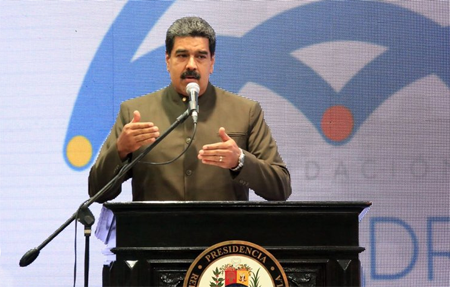 El mandatario de Venezuela Nicolás Maduro Moros aseguró que 2016 fue "el último año  del modelo rentista petrolero”.PRENSA PRESIDENCIAL