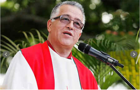 Pbro. Nma Molina: “Conozco gente que se ha alejado de la Iglesia porque se cansan de un discurso político-partidista, en la iglesia, en las homilías”.