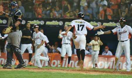 Las Águilas reciben al Magallanes iniciando la próxima temporada