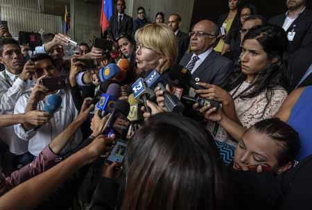 La fiscal general de la República, Luisa Ortega Díaz, advirtió que la sentencia 378 que emitió el miércoles el Tribunal Supremo de Justicia reduce a su mínima expresión la participación popular