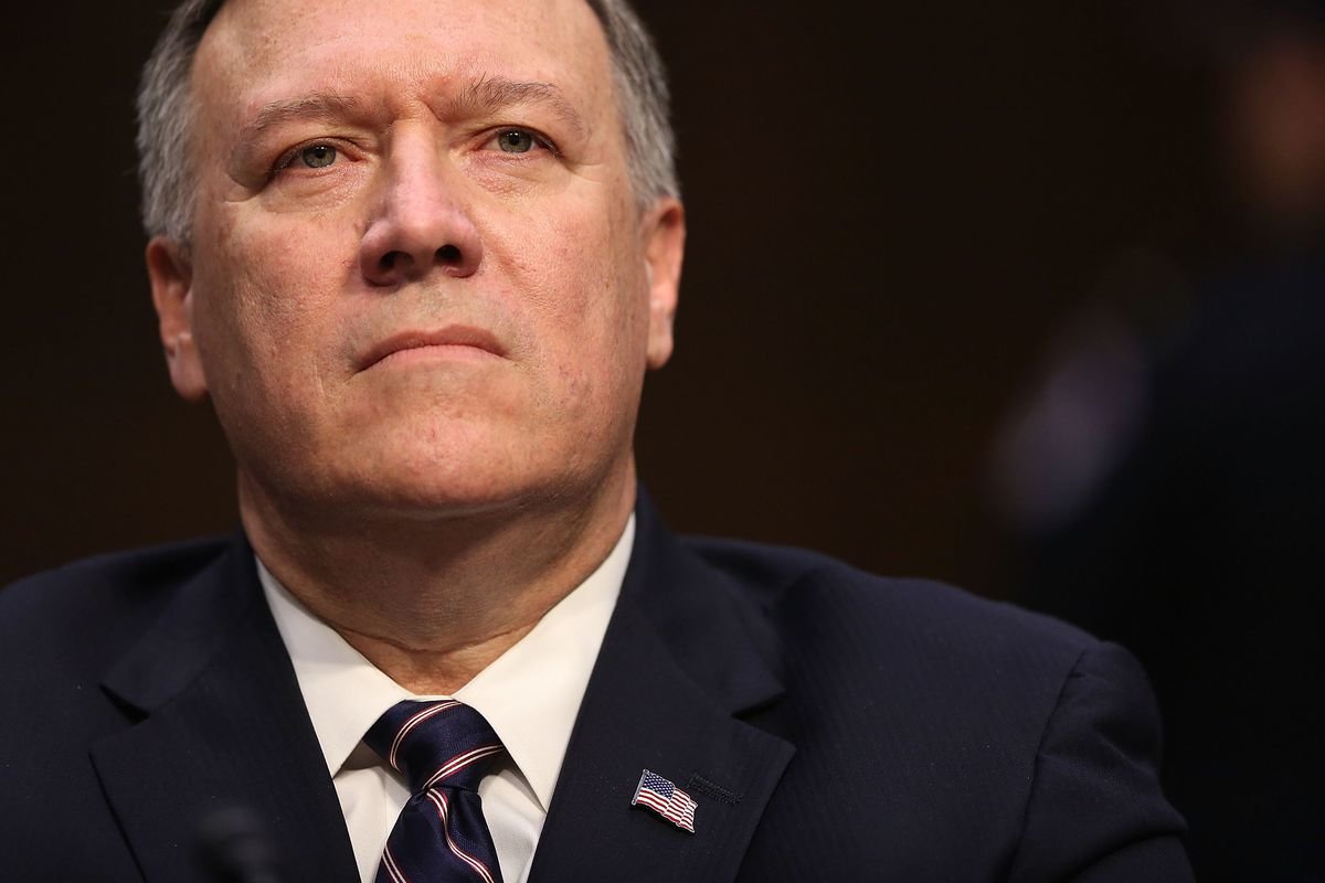 Pompeo tachó de economicamente incompetente la administración de maduro.