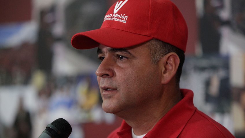 Quevedo acusa a Estados Unidos de querer apropiarse de los recursos venezolanos.