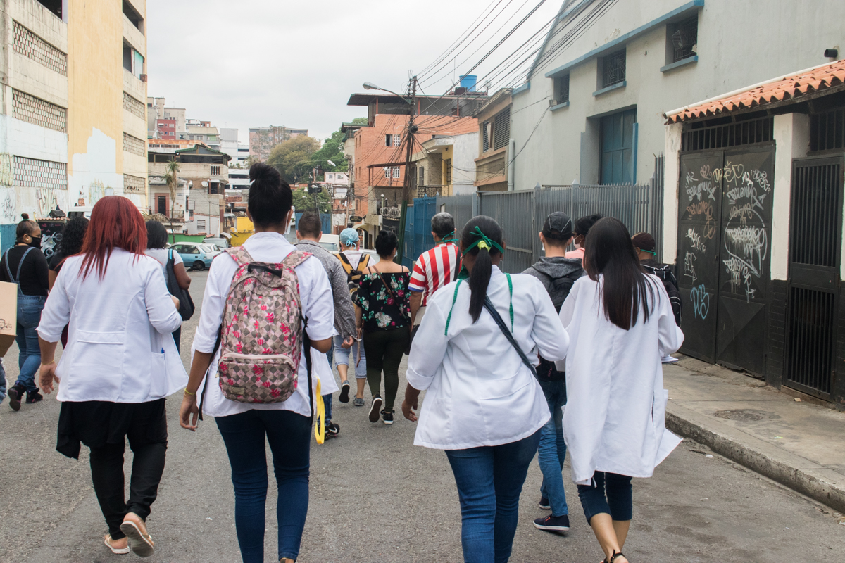 El recorrido de este sábado comprendió el barrio Santa Rosa, así como los urbanismos aledaños a la avenida Andrés Bello y a Colegio de Ingenieros