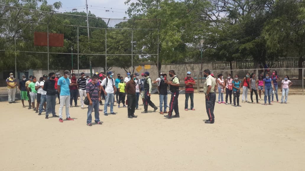 A 150 personas a quienes se les dictó una charla sobre las consecuencias de no acatar la cuarentena social