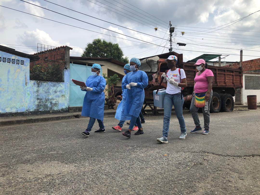 Las comisiones de salud recorrieron toda la población