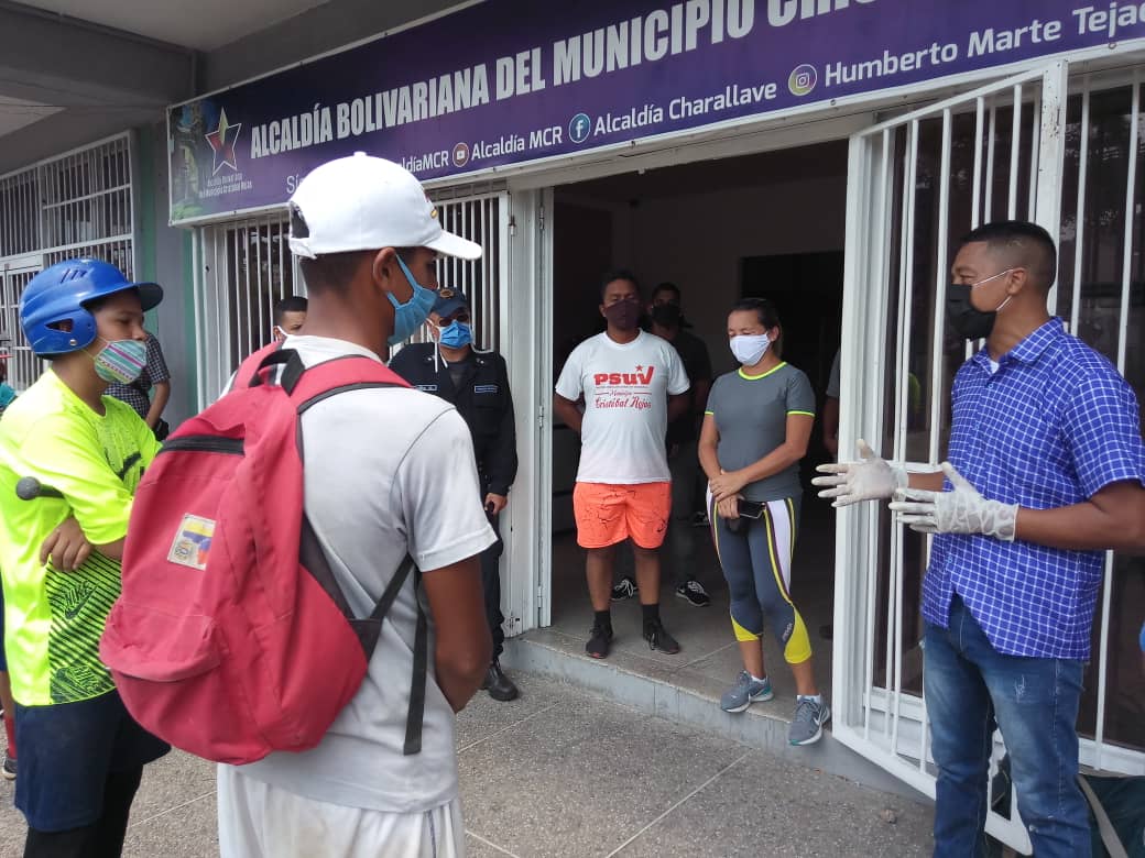 Los infractores fueron llevados a la sede de la alcaldía del Municipio Cristóbal Rojas para formalizar el procedimiento