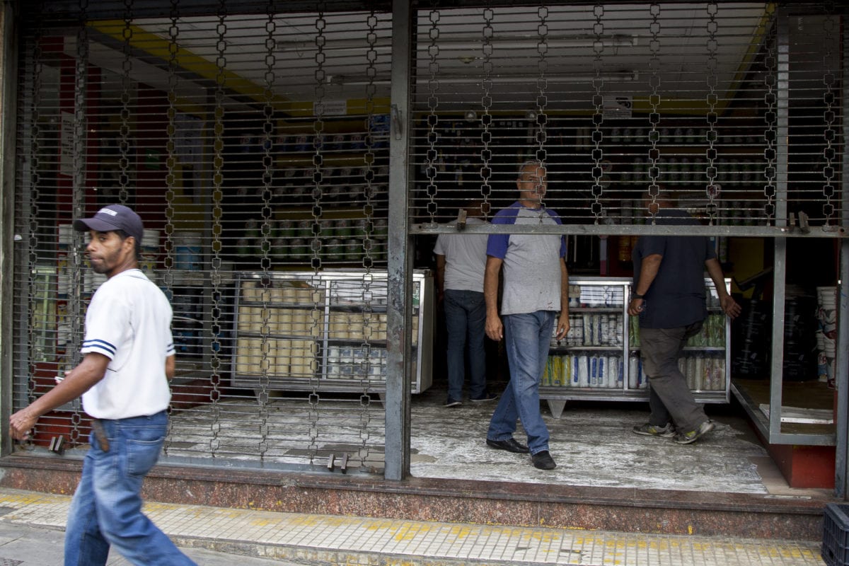 Varias zonas de Caracas no tuvieron servicio eléctrico este martes