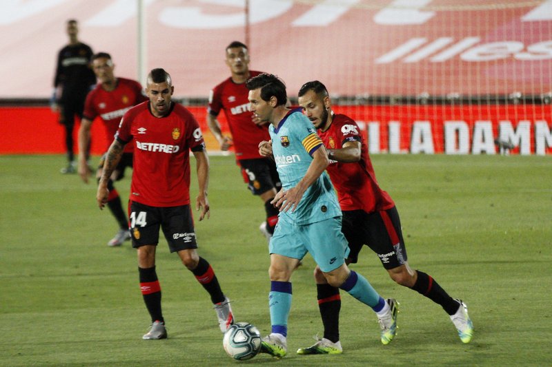 El Barsa intentará ampliar su ventaja en el primer lugar de la tabla sobre el Madrid