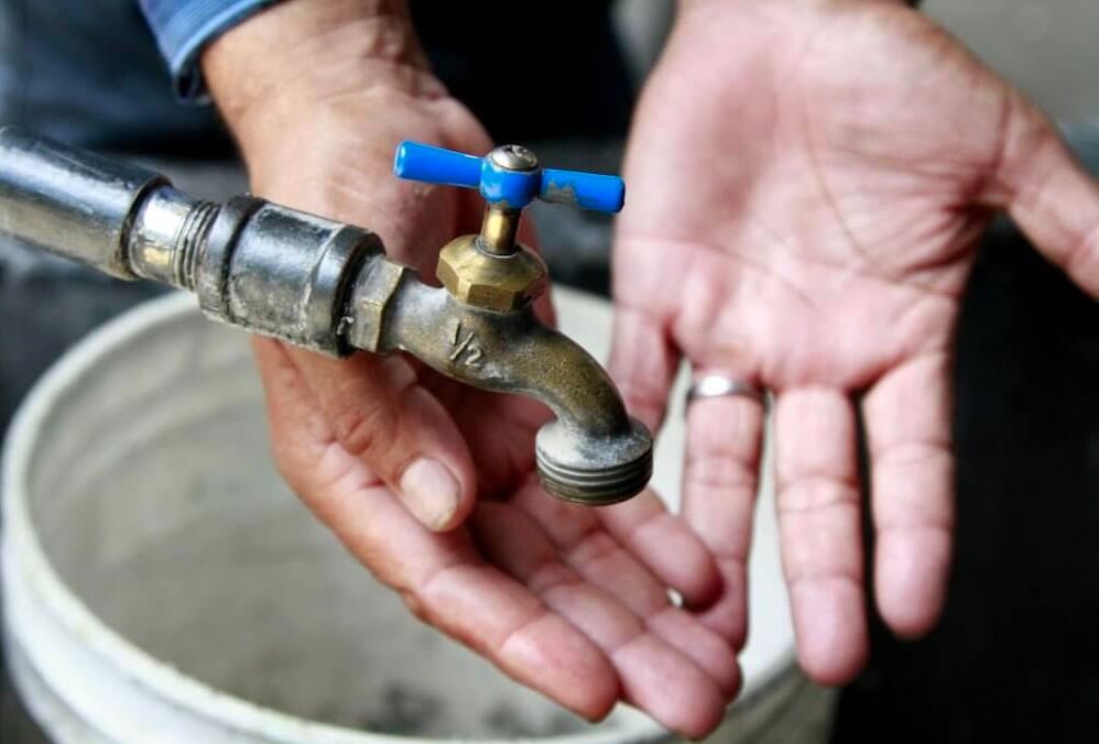 Plaza y Zamora están afectadas por la carencia de agua potable a través de tuberías