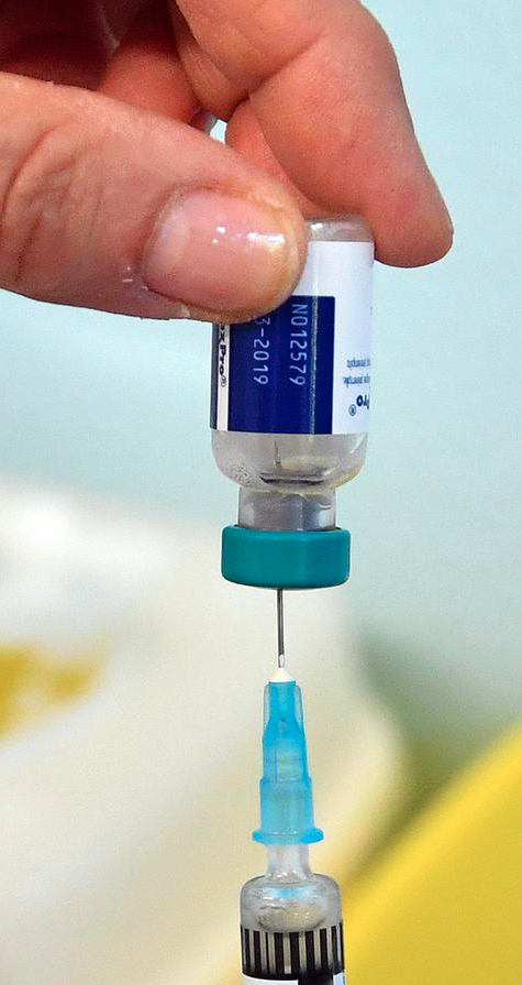 ANSA reseña que de las 13 vacunas candidatas llegadas a probarse en los seres humanos, dos están en la fase 3
