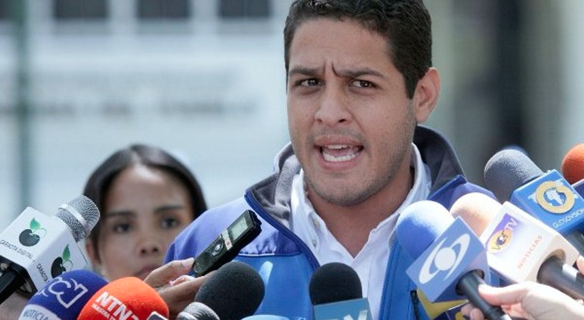 El parlamentario José Manuel Olivares, a través de su  cuenta Instagram advirtió “la existencia del caso”.