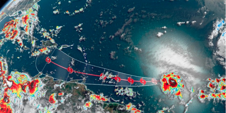 La tormenta tropical Gonzalo establece un récord mientras se mueve hacia el Caribe
CORTESIA / CNN