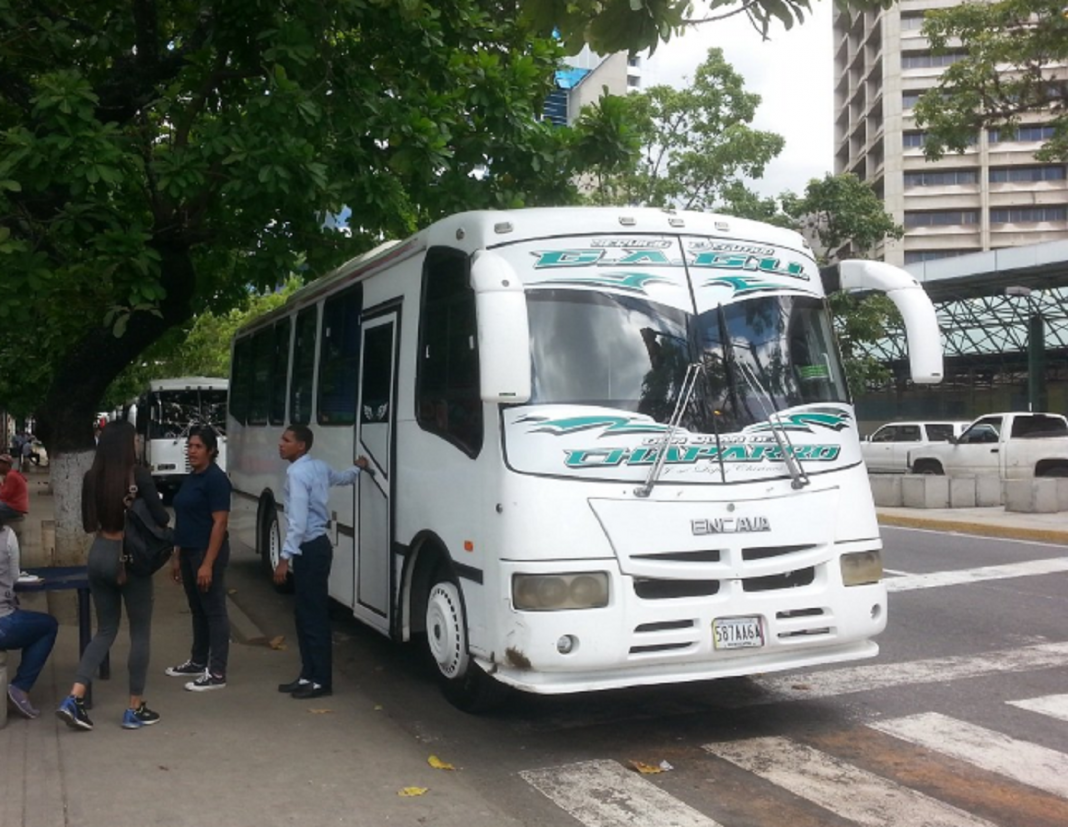 El transporte entre Caracas y los bajos mirandinos se encuentra oficialmente suspendido