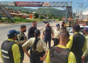 Los funcionarios policiales intensifican las jornadas de patrullaje en el municipio Urdaneta  