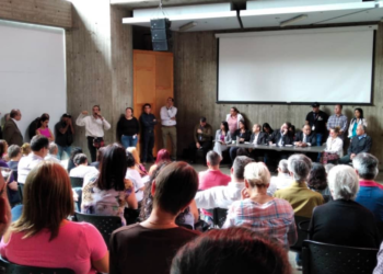 Aspecto del acto de creación comité afectados por tarifas del aseo urbano en Chacao estado Miranda