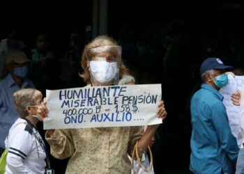 Pensionados y jubilados han protestado en diversas oportunidades, en reclamo en el sistema de seguridad social venezolano
FOTO IVÁN E. REYES | EFECTO COCUYO