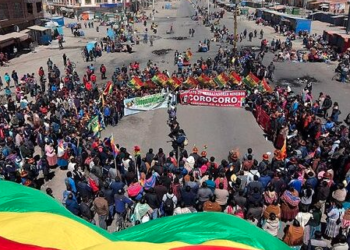 A las movilizaciones convocadas por la Central Obrera Boliviana y sindicatos de campesinos, entre otros, se ha sumado también colectivos como mineros y ahora también profesores.