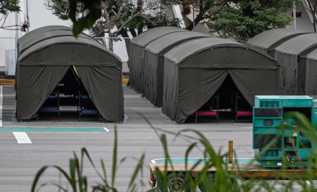 Así se ven las carpas en el estacionamiento del Poliedro de Caracas
FOTO RONALD E. PEÑA/EL PITAZO