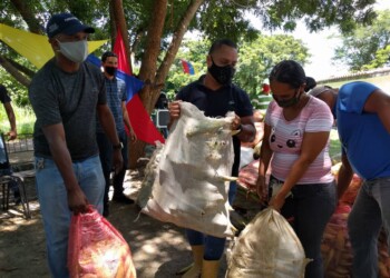 El alcalde realizó la entrega en las instalaciones  de la base agrícola Alejandro Zamora de Ocumare del Tuy