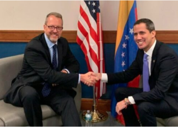 Guaidó reveló en la reunión con Story, que además trabajan en la designación de las FAES como “una organización terrorista”.