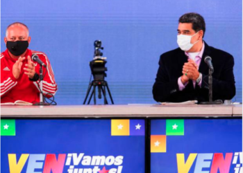 Nicolás Maduro insistió este martes, junto a Diosdado Cabello, en que “llueva, truene o relampaguee estas elecciones tienen que hacerse de todas todas”.