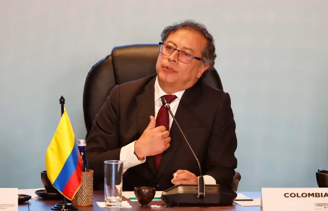 Petro in Conference on Venezuela: We will return to dictatorships or we will understand each other