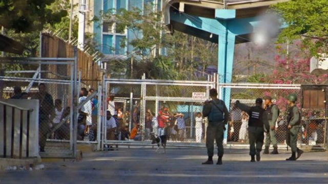 Reportan intervención legal en cárcel de Puente Ayala